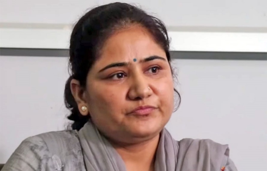 विवादमा मुछिएकी लुम्बिनी प्रदेशकी राज्यमन्त्री विमला वलीद्धारा पदबाट राजीनामा
